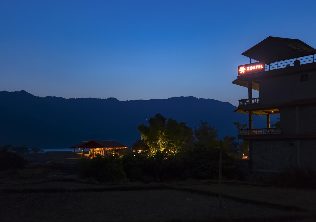 A Pousada Zostel Pokhara Exterior foto