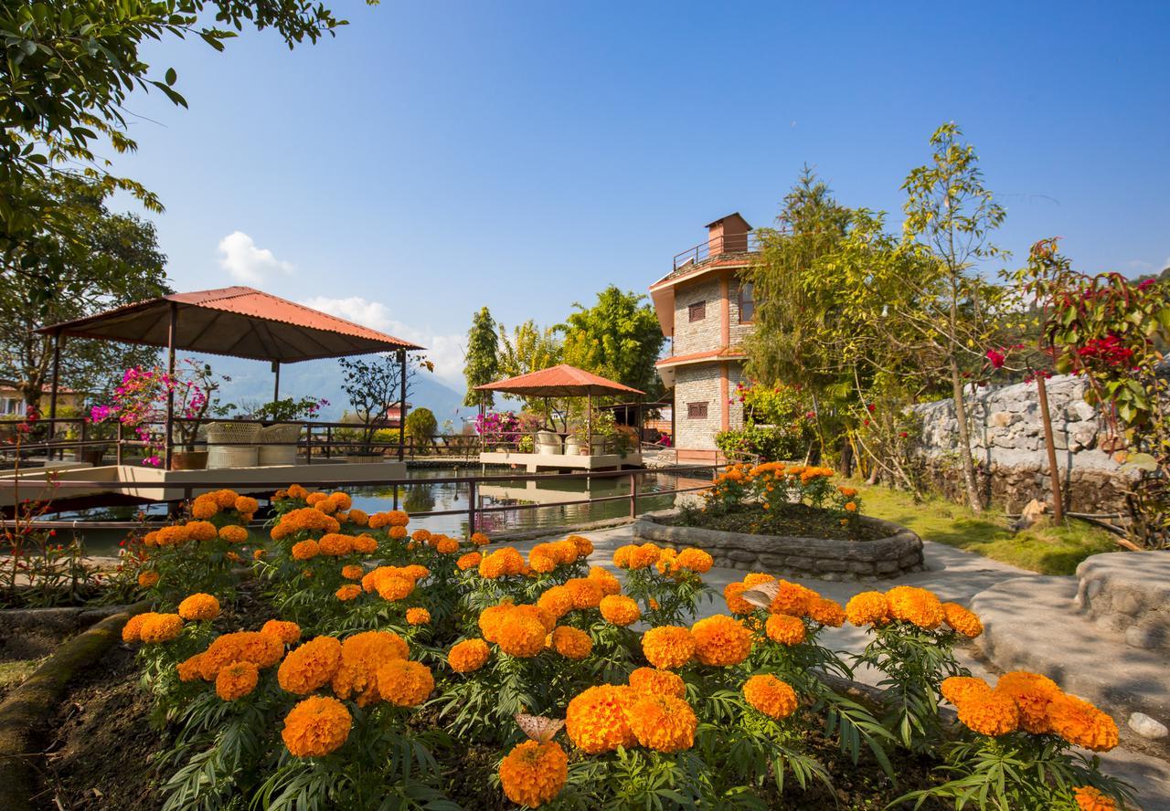 A Pousada Zostel Pokhara Exterior foto