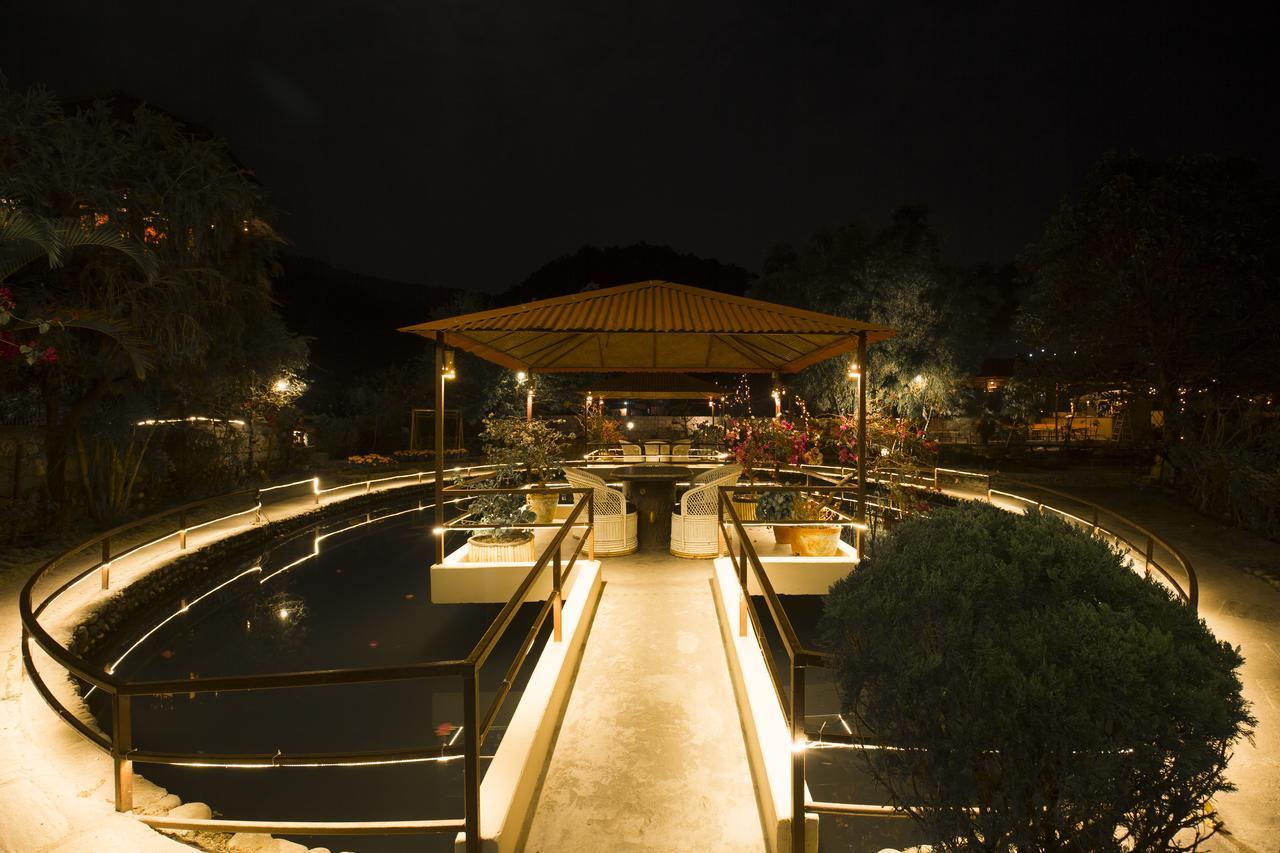 A Pousada Zostel Pokhara Exterior foto